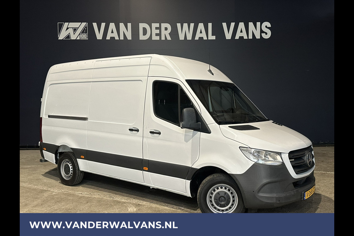 Mercedes-Benz Sprinter 316 CDI 164pk 3500kg Trekhaak L2H2 Euro6 Airco | Camera | Cruisecontrol | Apple Carplay Android Auto, Parkeersensoren Mercedes-Benz Sprinter 316 CDI 164pk 3500kg Trekhaak L2H2 Euro6 Airco | Camera | Cruisecontrol | Apple Carplay Android Auto, Parkeersensoren
