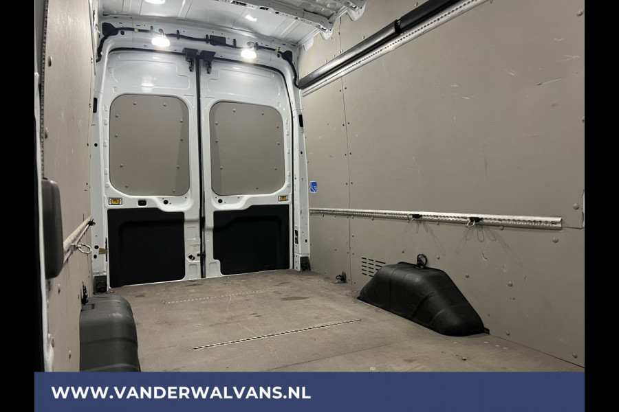 Ford Transit 2.0 TDCI 131pk L4H3 Euro6 Airco | Camera | Cruisecontrol | Verwarmde voorruit Parkeersensoren, Bijrijdersbank