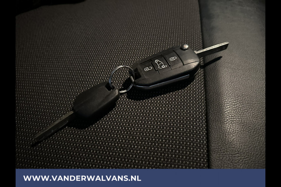 Peugeot Expert 2.0 BlueHDI 123pk L3H1 Euro6 Airco | Navigatie | Apple Carplay | Android Auto Cruisecontrol, 2500kg Trekhaak, Imperiaal, Parkeersensoren, Bijrijdersbank