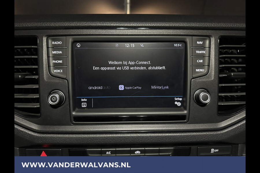Volkswagen Crafter 2.0 TDI 177 pk L3H3 L2H2 Euro6 Airco | Camera | Navigatie | Apple Carplay Android Auto, Cruisecontrol, Chauffeursstoel
