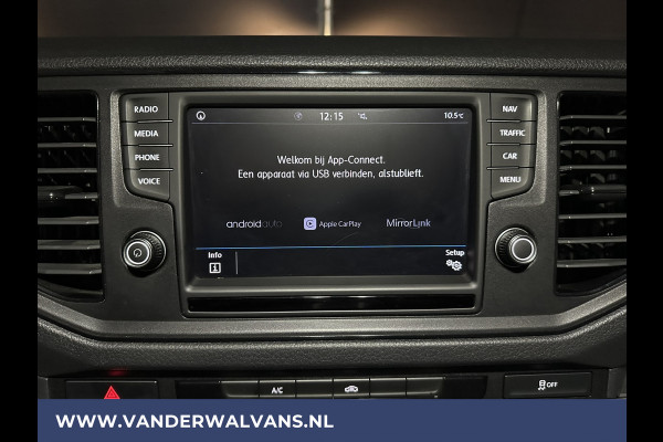Volkswagen Crafter 2.0 TDI 177 pk L3H3 L2H2 Euro6 Airco | Camera | Navigatie | Apple Carplay Android Auto, Cruisecontrol, Chauffeursstoel