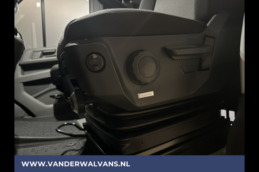 Volkswagen Crafter 2.0 TDI 177 pk L3H3 L2H2 Euro6 Airco | Camera | Navigatie | Apple Carplay Android Auto, Cruisecontrol, Chauffeursstoel