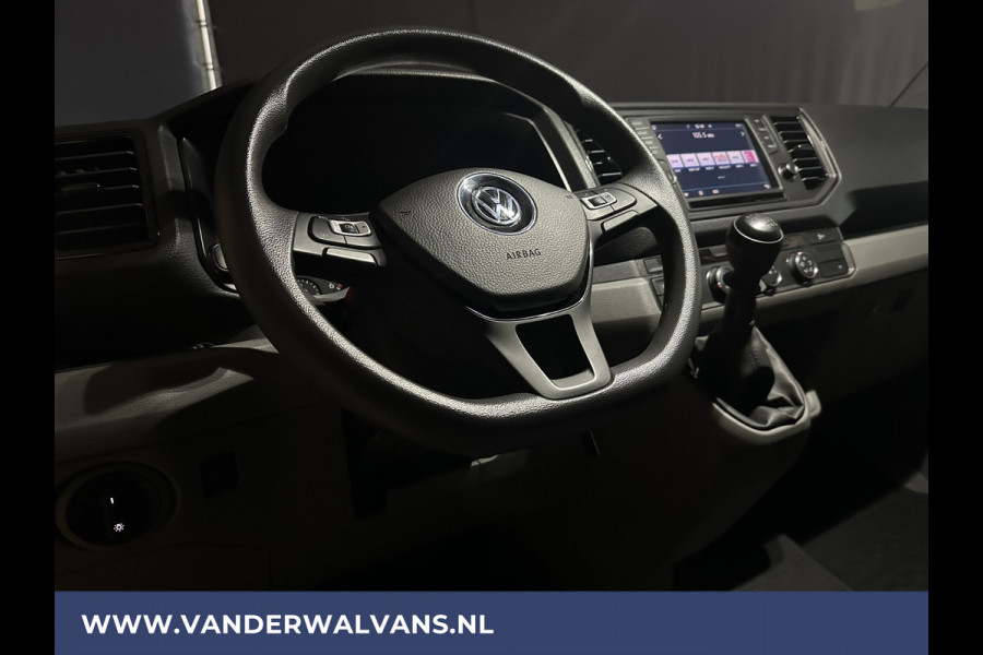 Volkswagen Crafter 2.0 TDI 177 pk L3H3 L2H2 Euro6 Airco | Camera | Navigatie | Apple Carplay Android Auto, Cruisecontrol, Chauffeursstoel