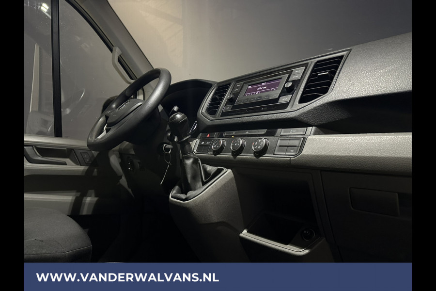 Volkswagen Crafter 2.0 TDI 140pk L3H2 L2H1 Euro6 # Airco | Cruisecontrol | Bijrijdersbank 3000kg trekvermogen