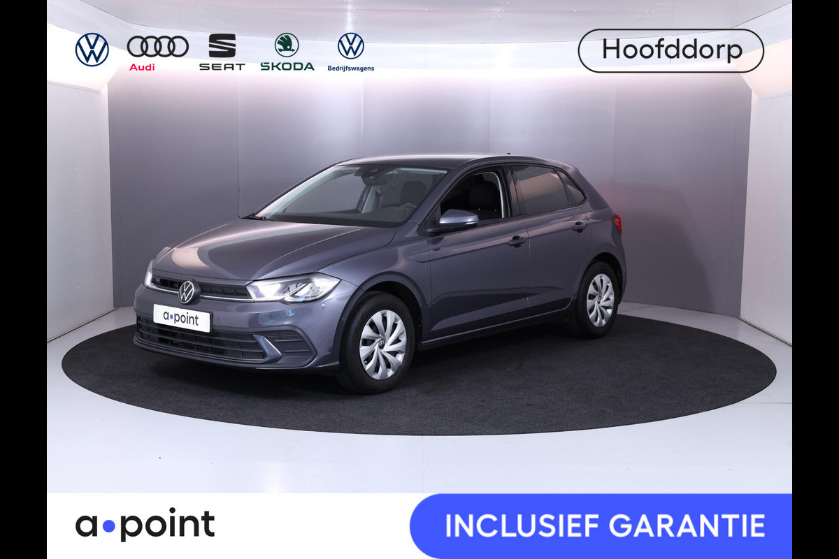 Volkswagen Polo 1.0 TSI Life 95 pk Automaat (DSG) | Private lease vanaf € 468,- pm | Navigatie via App | Autom. airco | Parkeersensoren (Park assist) | Adaptieve cruise control | Stoelverwarming | Volledig digitaal instrumentenpaneel | Volkswagen Polo 1.0 TSI Life 95 pk Automaat (DSG) | Private lease vanaf € 468,- pm | Navigatie via App | Autom. airco | Parkeersensoren (Park assist) | Adaptieve cruise control | Stoelverwarming | Volledig digitaal instrumentenpaneel |
