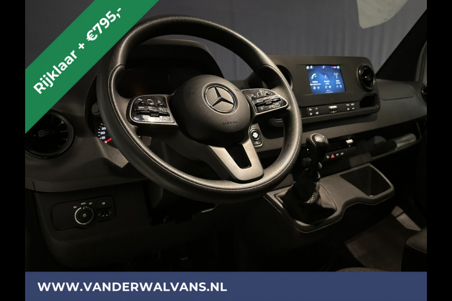 Mercedes-Benz Sprinter 317 CDI 170 pk L3H2 Euro6 RIJKLAAR Airco | MBUX | Camera | Navigatie | Trekhaak | Cruisecontrol Parkeersensoren, Bijrijdersbank, MBUX