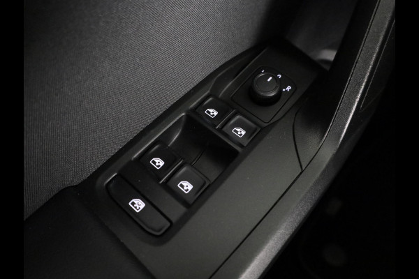 Seat Leon Sportstourer 1.0 TSI Reference 90 pk | Navigatie via App | Autom. airco | Cruise control | LED koplampen | Apple Carplay/Android Auto |