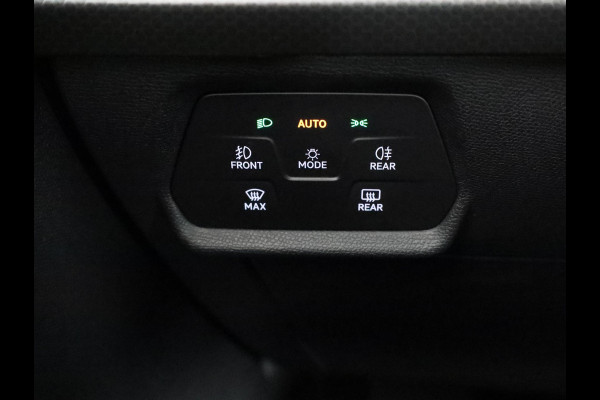 Seat Leon Sportstourer 1.0 TSI Reference 90 pk | Navigatie via App | Autom. airco | Cruise control | LED koplampen | Apple Carplay/Android Auto |