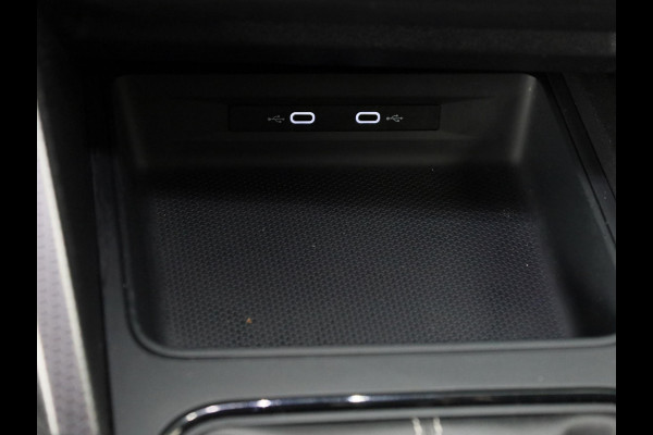 Seat Leon Sportstourer 1.0 TSI Reference 90 pk | Navigatie via App | Autom. airco | Cruise control | LED koplampen | Apple Carplay/Android Auto |