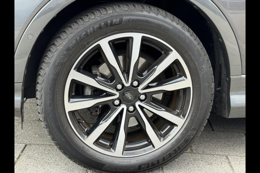 Ford Kuga 1.5 EcoBoost ST Line - Navigatie I Airco I Leer I PDC I Trekhaak I Dealer onderhouden