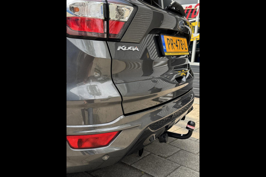 Ford Kuga 1.5 EcoBoost ST Line - Navigatie I Airco I Leer I PDC I Trekhaak I Dealer onderhouden