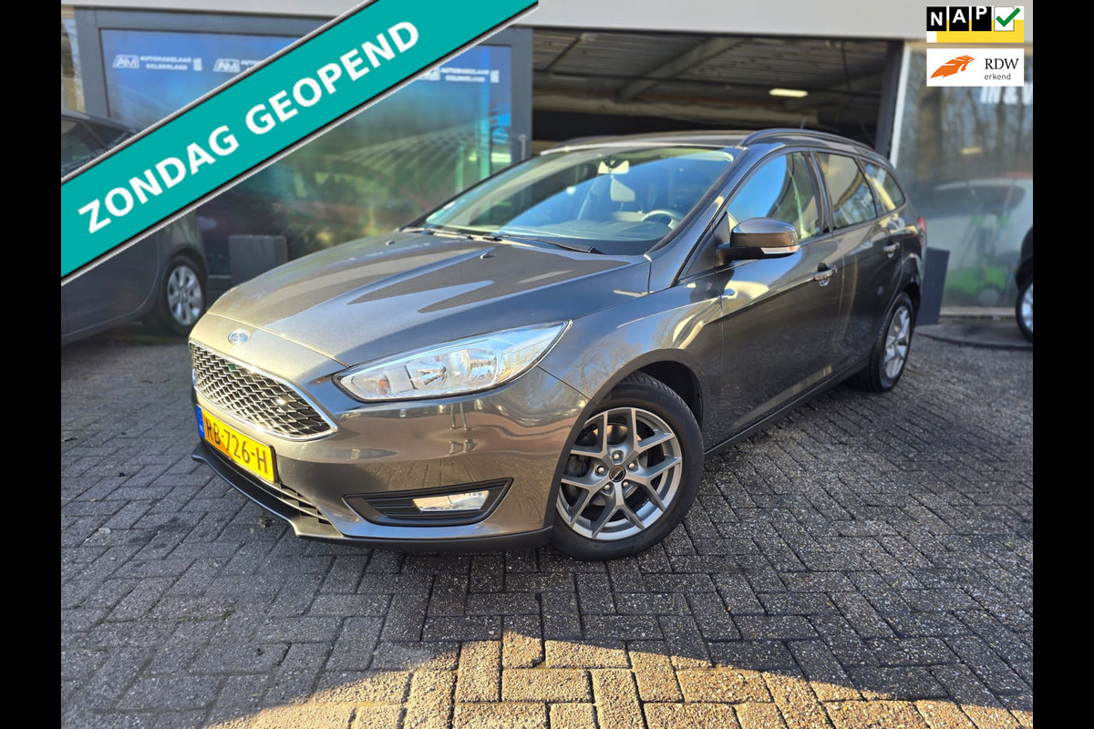Ford FOCUS Wagon 1.0 Lease Edition | 2E EIGENAAR | 12MND GARANTIE | NAVI | CRUISE | LMV | PDC | Ford FOCUS Wagon 1.0 Lease Edition | 2E EIGENAAR | 12MND GARANTIE | NAVI | CRUISE | LMV | PDC |