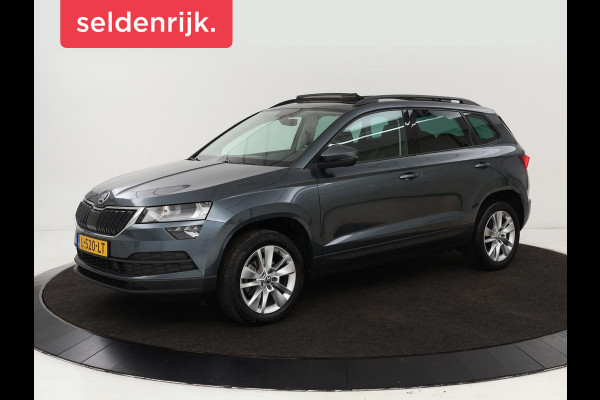 Škoda Karoq 1.0 TSI Business Edition | Panoramadak | Stoelverwarming | Trekhaak | Carplay | Navigatie | Climate control | Parkeerhulp | Cruise control