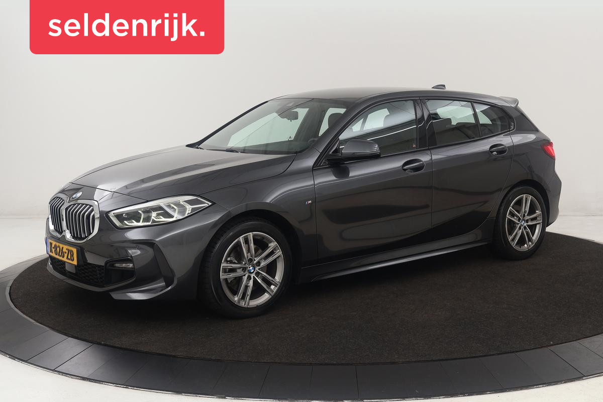 BMW 1-serie 116i High Executive | M Sport | Leder | Stoelverwarming | Carplay | Full LED | Sportstoelen | Navigatie | Climate control | Live Cockpit | Parkeerhulp | Cruise control