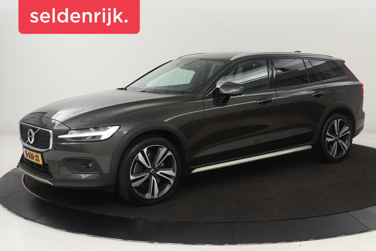 Volvo V60 Cross Country 2.0 B5 AWD Pro | Trekhaak | Leder | Stoel & stuurverwarming | Camera | Adaptive cruise | Carplay | Harman/Kardon | Keyless | BLIS | Memory | Navigatie Volvo V60 Cross Country 2.0 B5 AWD Pro | Trekhaak | Leder | Stoel & stuurverwarming | Camera | Adaptive cruise | Carplay | Harman/Kardon | Keyless | BLIS | Memory | Navigatie
