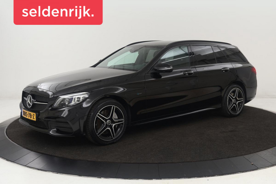 Mercedes-Benz C-Klasse 300e AMG Night | Carplay | 360 camera | Trekhaak | Stoelverwarming | Keyless | Leder/Alcantara | Full LED | Navigatie