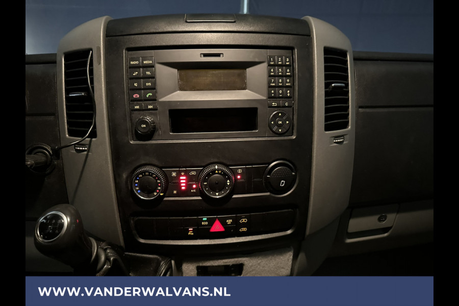 Mercedes-Benz Sprinter 316 CDI 164pk L2H2 Euro6 # Airco | 2800kg Trekhaak | Cruisecontrol | Parkeersensoren bluetooth telefoonvoorbereiding