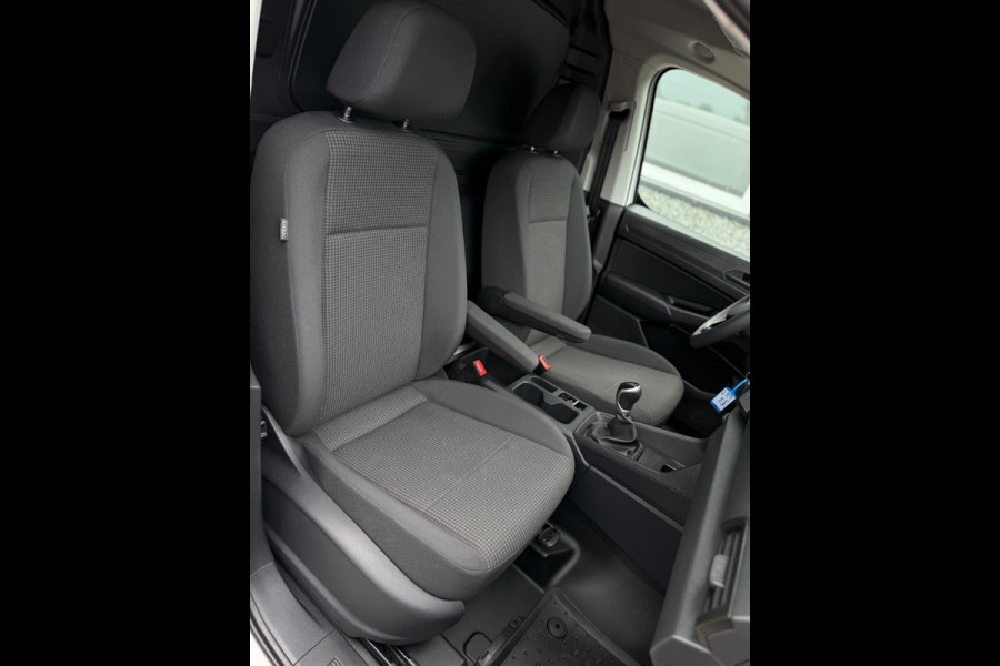 Volkswagen Caddy Cargo 1.5 TSI CarPlay Camera