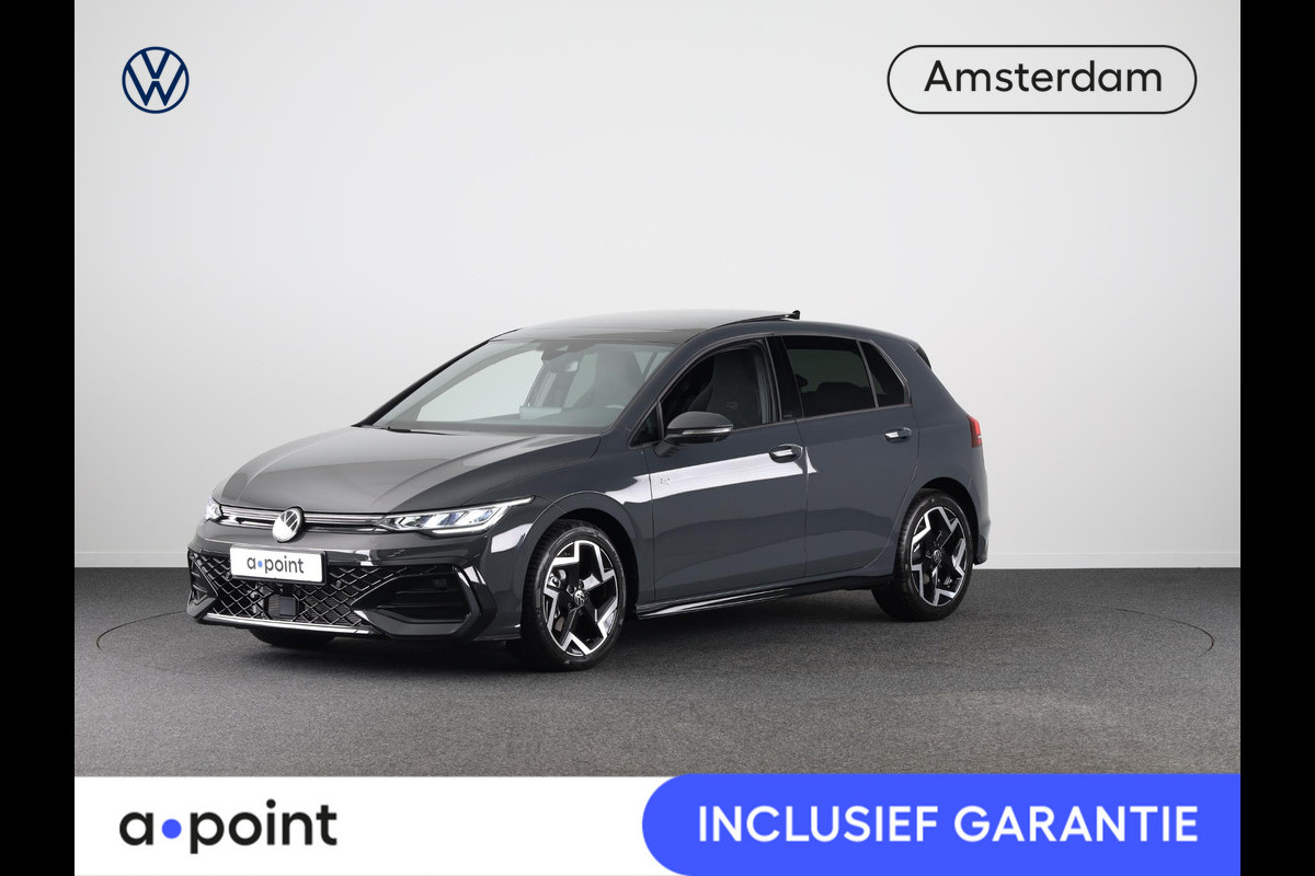 Volkswagen Golf 1.5 eTSI R-Line Edition 8.5 116 pk Automaat (DSG) | Navigatie via App | Panoramadak | Parkeersensoren | Rondomzicht camera | Adaptieve cruise control | R-Line |