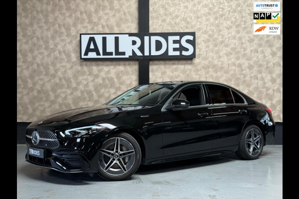 Mercedes-Benz C-Klasse 180 AMG Line | Sfeerverlichting | Stoelverwarming | Camera | Cruise control