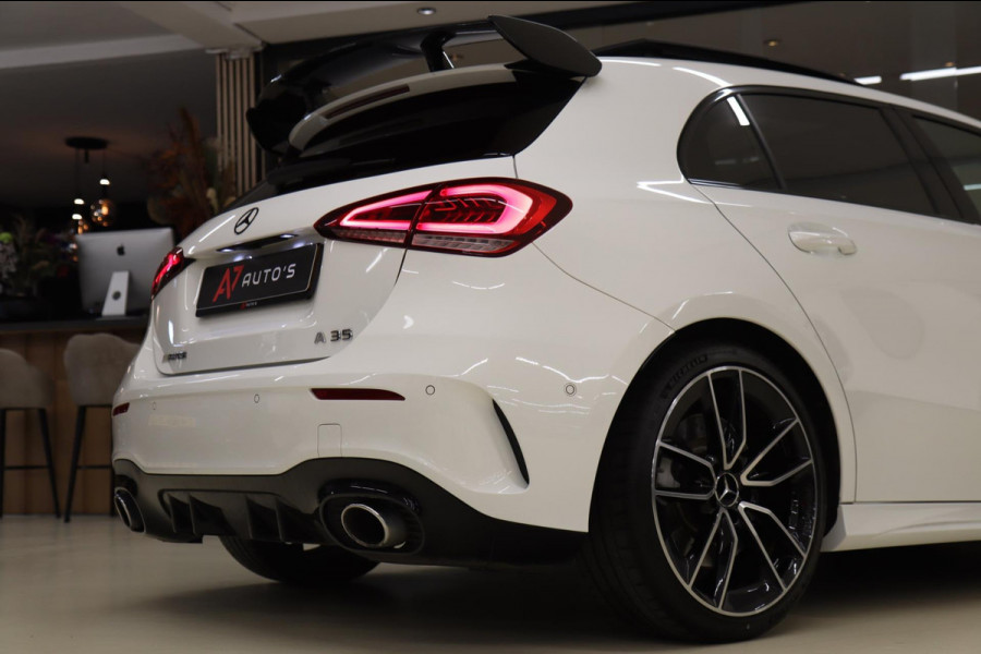 Mercedes-Benz A-Klasse AMG 35 4MATIC PANO/CAM/BURM/BLINDESPOT/NIGHTPAKET/BOMVOL
