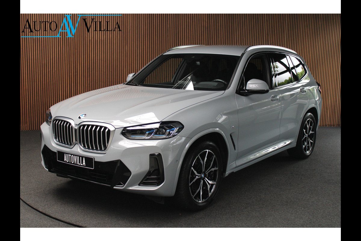 BMW X3 xDrive20i High Exe M-Pakket Leer Camera HUD ACC Navi Laser LED Elektr. achterklep Climate (3-zone) Elektr. trekhaak PDC LM velgen