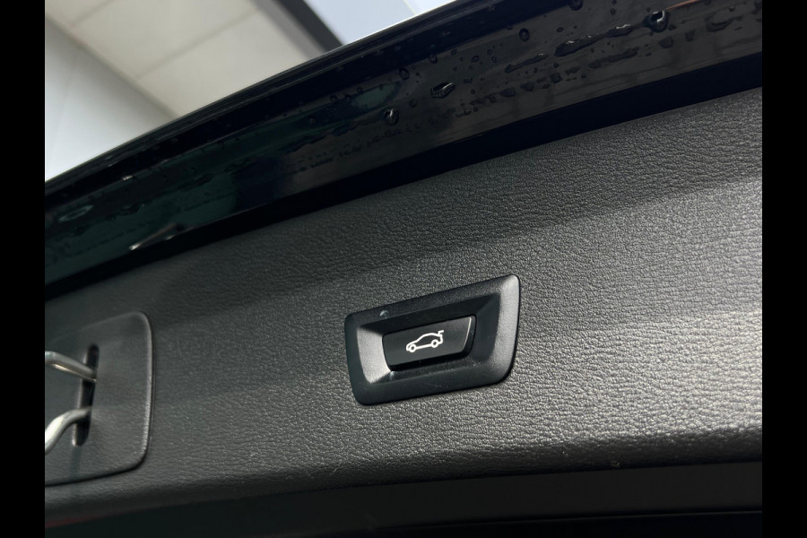 BMW X1 xDrive25e M-SPORT ** LED, NAVI+, HALF-LEDER, HuD, ALARM, KEYLESS, 19-inch LMV ** 1e EIG - UNFALLFREI ** ** INFORMEER OOK NAAR ONZE AANTREKKELIJKE FINANCIAL-LEASE TARIEVEN **