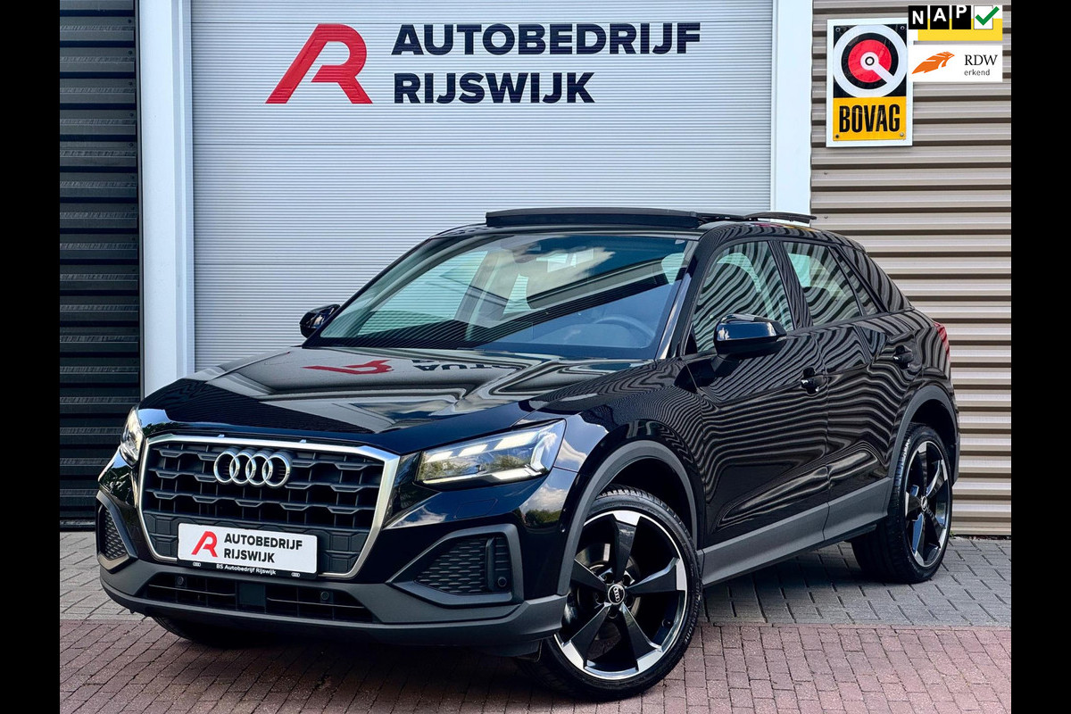 Audi Q2 35 TFSI S Edition Pano/Leer/Dodehoek/Camera