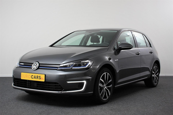 Volkswagen e-Golf e-Golf Navigatie Digitale cockpit Led Bluetooth Cruise control adaptive Lichtmetalen Velgen