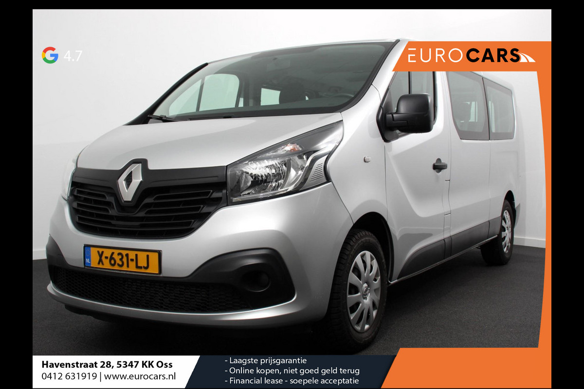 Renault Trafic Passenger 1.6 dCi Grand Authentique Energy incl. BPM/ BTW L2H1 8 persoons ! Navigatie Airco voor en achter Parkeer sensoren Cruise Control Bumpers in kleur Renault Trafic Passenger 1.6 dCi Grand Authentique Energy incl. BPM/ BTW L2H1 8 persoons ! Navigatie Airco voor en achter Parkeer sensoren Cruise Control Bumpers in kleur
