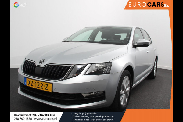 Škoda Octavia 1.5 TSI Greentech Ambition Business Climate control Cruise control Parkeersensoren Voorstoelen verwarmd Navigatie Apple Carplay/ Android Auto