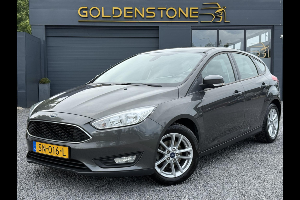 Ford Focus 1.0 Lease Edition 2e Eigenaar,Clima,Cruise,Pdc,N.A.P,4x Elekt.Ramen,Lm Velgen,Apk tot 05-2026 Ford Focus 1.0 Lease Edition 2e Eigenaar,Clima,Cruise,Pdc,N.A.P,4x Elekt.Ramen,Lm Velgen,Apk tot 05-2026