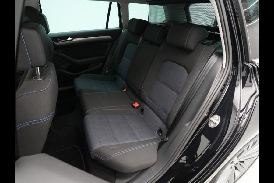 Volkswagen Passat Variant 1.4 TSI 218pk PHEV GTE Business Navigatie Virtual Cockpit Pdc Acc 192