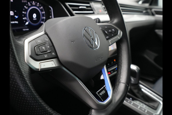 Volkswagen Passat Variant 1.4 TSI 218pk PHEV GTE Business Navigatie Virtual Cockpit Pdc Acc 192