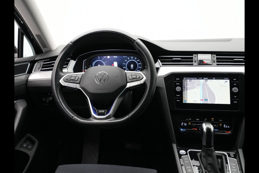 Volkswagen Passat Variant 1.4 TSI 218pk PHEV GTE Business Navigatie Virtual Cockpit Pdc Acc 192