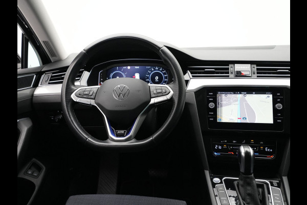 Volkswagen Passat Variant 1.4 TSI 218pk PHEV GTE Business Navigatie Virtual Cockpit Pdc Acc 192