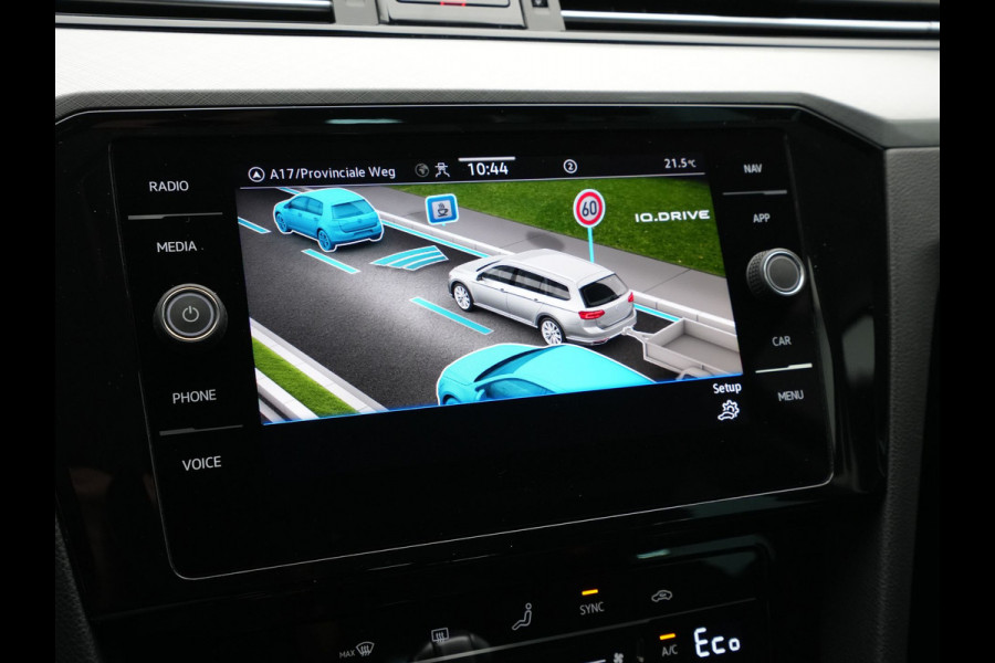 Volkswagen Passat Variant 1.4 TSI 218pk PHEV GTE Business Navigatie Virtual Cockpit Pdc Acc 192