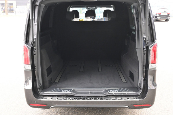 Mercedes-Benz V-Klasse 300d L3 DC AMG pakket Airmatic/Luchtvering, Geventileerde en verwarmbare stoelen