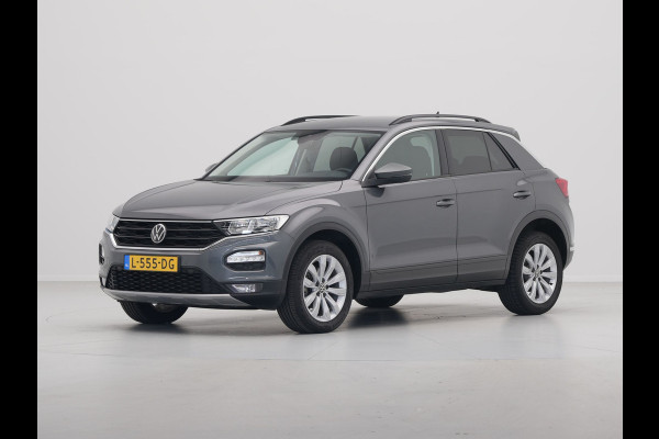 Volkswagen T-Roc 1.0 TSI 110pk Style Executive Getint glas Navigatie Adaptieve Cruise PDC 217