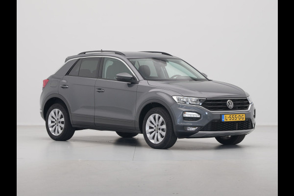 Volkswagen T-Roc 1.0 TSI 110pk Style Executive Getint glas Navigatie Adaptieve Cruise PDC 217