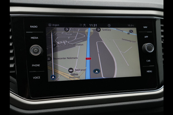 Volkswagen T-Roc 1.0 TSI 110pk Style Executive Getint glas Navigatie Adaptieve Cruise PDC 217