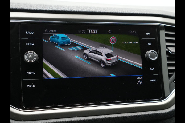 Volkswagen T-Roc 1.0 TSI 110pk Style Executive Getint glas Navigatie Adaptieve Cruise PDC 217