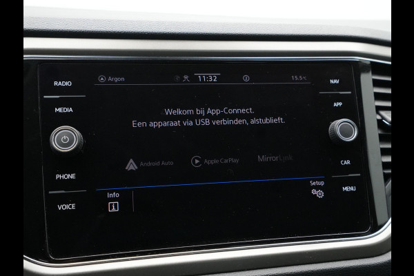 Volkswagen T-Roc 1.0 TSI 110pk Style Executive Getint glas Navigatie Adaptieve Cruise PDC 217