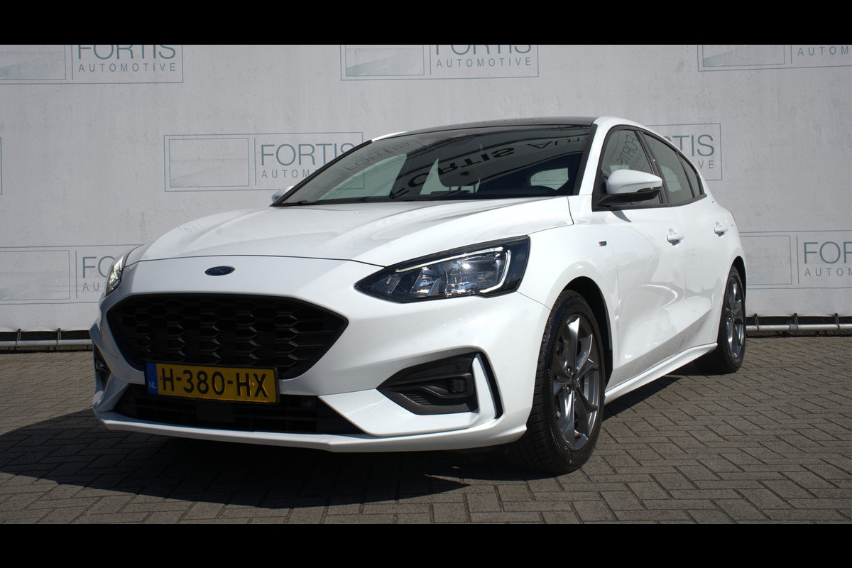 Ford Focus 1.0 EcoBoost ST Line Business NL AUTO | PANO | CARPLAY | Ford Focus 1.0 EcoBoost ST Line Business NL AUTO | PANO | CARPLAY |