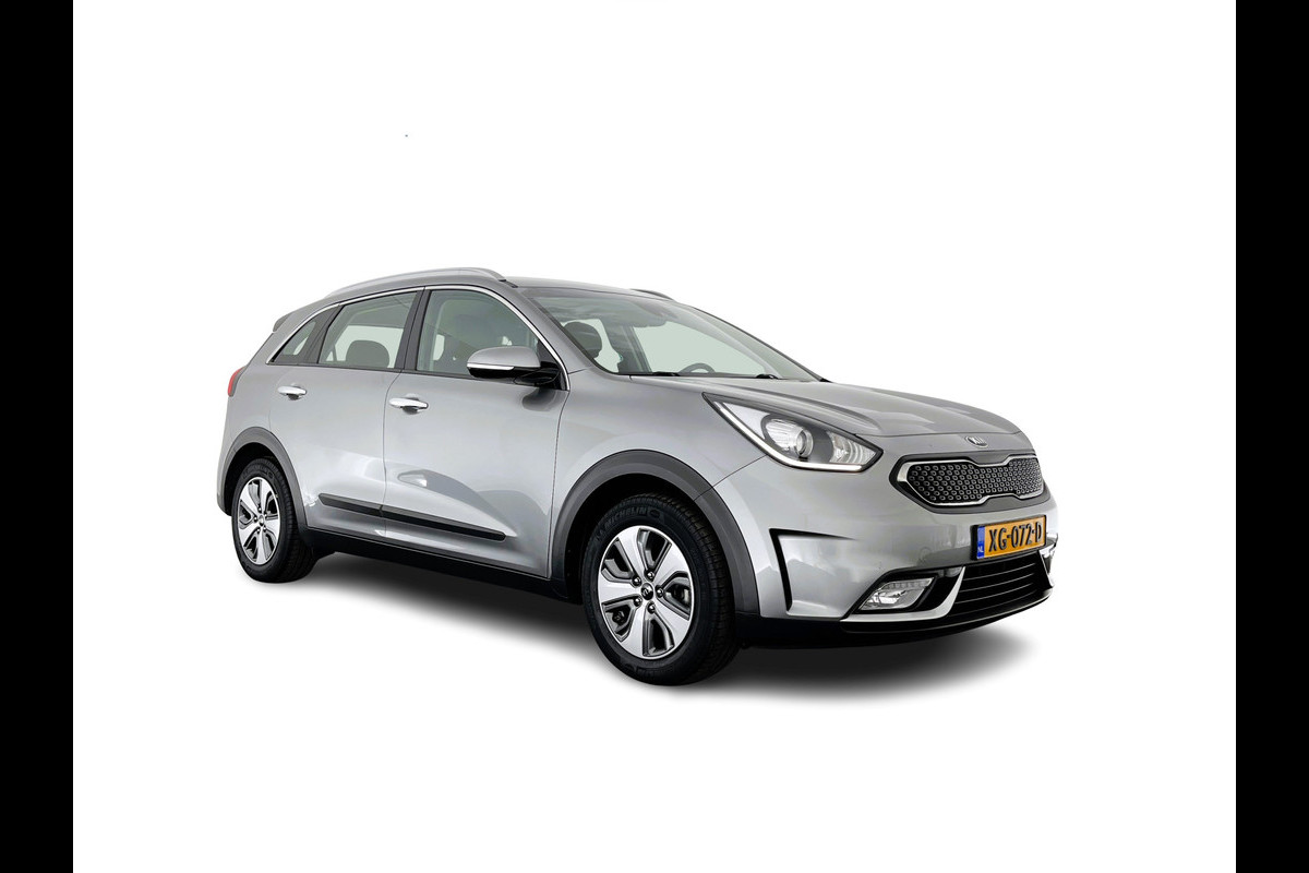 Kia Niro 1.6 GDi Hybrid ExecutiveLine Aut. *LEATHER-FABRIC | NAVI-FULLMAP | KEYLESS | CAMERA | COMFORT-SEATS | DIGI-COCKPIT | LANE-ASSIST | ECC | CARPLAY | PDC | 16''ALU* Kia Niro 1.6 GDi Hybrid ExecutiveLine Aut. *LEATHER-FABRIC | NAVI-FULLMAP | KEYLESS | CAMERA | COMFORT-SEATS | DIGI-COCKPIT | LANE-ASSIST | ECC | CARPLAY | PDC | 16''ALU*