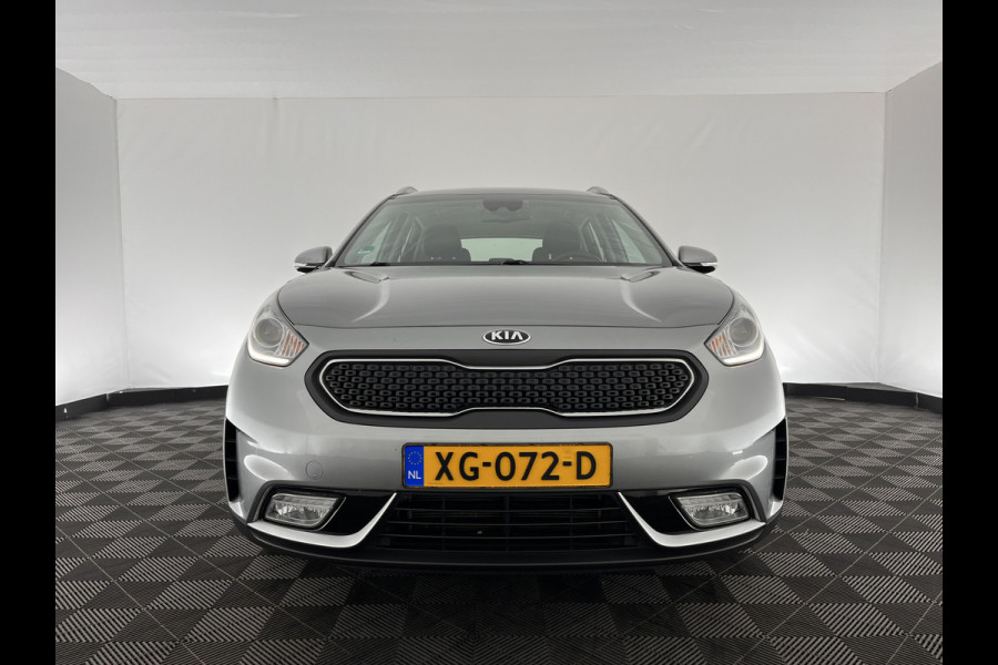 Kia Niro 1.6 GDi Hybrid ExecutiveLine Aut. *LEATHER-FABRIC | NAVI-FULLMAP | KEYLESS | CAMERA | COMFORT-SEATS | DIGI-COCKPIT | LANE-ASSIST | ECC | CARPLAY | PDC | 16''ALU*
