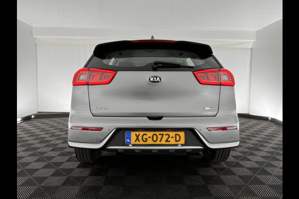 Kia Niro 1.6 GDi Hybrid ExecutiveLine Aut. *LEATHER-FABRIC | NAVI-FULLMAP | KEYLESS | CAMERA | COMFORT-SEATS | DIGI-COCKPIT | LANE-ASSIST | ECC | CARPLAY | PDC | 16''ALU*