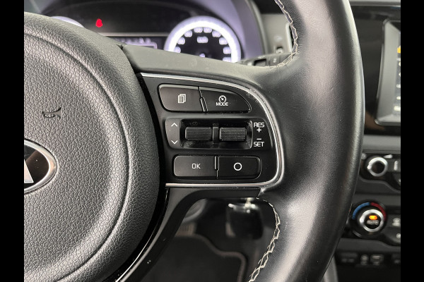 Kia Niro 1.6 GDi Hybrid ExecutiveLine Aut. *LEATHER-FABRIC | NAVI-FULLMAP | KEYLESS | CAMERA | COMFORT-SEATS | DIGI-COCKPIT | LANE-ASSIST | ECC | CARPLAY | PDC | 16''ALU*