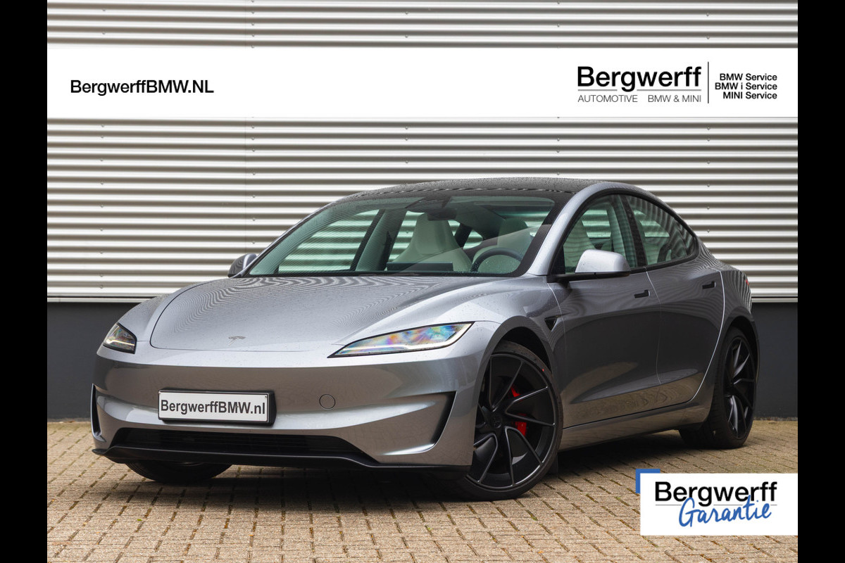 Tesla Model 3 - Highland - Performance - AWD 78 kWh Tesla Model 3 - Highland - Performance - AWD 78 kWh
