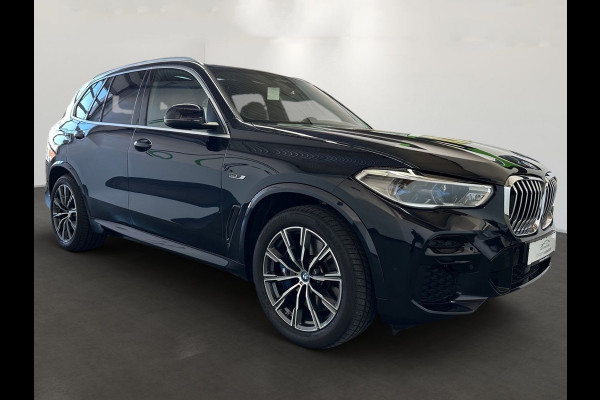 BMW X5 xDrive45e M-SPORT ** LASER, NAVI+, BRUIN LEDER, PANORAMA, ACC, HuD, 20-inch LMV, 4 wiel besturing ** UNFALLFREI **